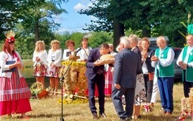 Dożynki Parafialne w Stanowiskach &ndash; święto tradycji i wsp&oacute;lnoty 10