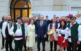 Wieniec z powiatu włoszczowskiego na dożynkach prezydenckich w Warszawie  7