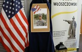 Niezwykła historia pochodzącego z Oleszna żołnierza &ndash; Karola Cierpicy  opowiedziana w filmie dokumentalnym i w książce  17