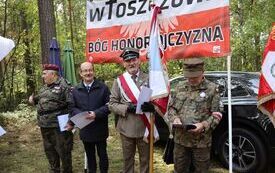 Pękowiec &ndash; pamięć, historia, wsp&oacute;lnota 12