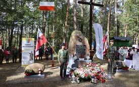 Pękowiec &ndash; pamięć, historia, wsp&oacute;lnota 17