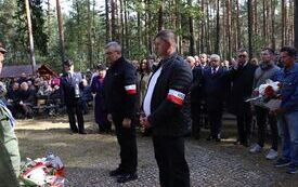 Pękowiec &ndash; pamięć, historia, wsp&oacute;lnota 19