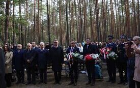 Pękowiec &ndash; pamięć, historia, wsp&oacute;lnota 28