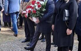 Pękowiec &ndash; pamięć, historia, wsp&oacute;lnota 82