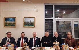 Ch&oacute;r Seniora &bdquo;Niezastąpieni&rdquo; świętował 40-lecie istnienia 2