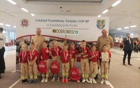 DDP Dobromierz &ndash; trzecia drużyna Og&oacute;lnopolskiego Finału Halowych Zawod&oacute;w Dziecięcych Drużyn Pożarniczych w Zakrzowie 3