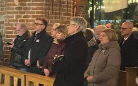Delegacja z powiatu włoszczowskiego wzięła udział w poruszającej  uroczystości religijno-patriotycznej w Gdańsku 16