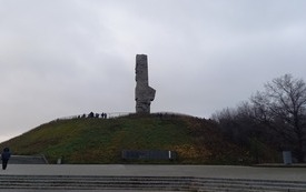 Delegacja z powiatu włoszczowskiego wzięła udział w poruszającej  uroczystości religijno-patriotycznej w Gdańsku 34