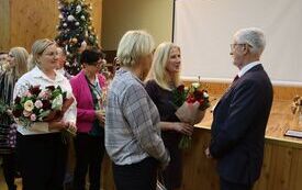 Spotkanie pożegnalno-podsumowujące pracę Pana Sławomira Krzysztofi&not;ka &ndash; człowieka z misją i pasją dla oświaty 9