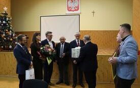 Spotkanie pożegnalno-podsumowujące pracę Pana Sławomira Krzysztofi&not;ka &ndash; człowieka z misją i pasją dla oświaty 35