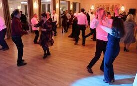 Koła Gospodyń Wiejskich, Stowarzyszenia i Kluby Seniora z terenu powiatu włoszczowskiego wspaniale bawiły się podczas Zabawy Karnawałowej 3