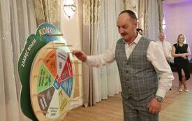 Koła Gospodyń Wiejskich, Stowarzyszenia i Kluby Seniora z terenu powiatu włoszczowskiego wspaniale bawiły się podczas Zabawy Karnawałowej 11