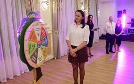 Koła Gospodyń Wiejskich, Stowarzyszenia i Kluby Seniora z terenu powiatu włoszczowskiego wspaniale bawiły się podczas Zabawy Karnawałowej 18