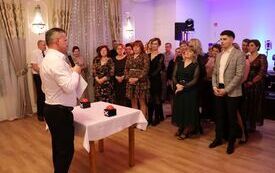 Koła Gospodyń Wiejskich, Stowarzyszenia i Kluby Seniora z terenu powiatu włoszczowskiego wspaniale bawiły się podczas Zabawy Karnawałowej 37