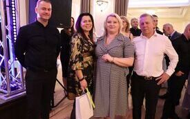 Koła Gospodyń Wiejskich, Stowarzyszenia i Kluby Seniora z terenu powiatu włoszczowskiego wspaniale bawiły się podczas Zabawy Karnawałowej 38