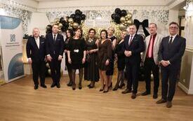 Koła Gospodyń Wiejskich, Stowarzyszenia i Kluby Seniora z terenu powiatu włoszczowskiego wspaniale bawiły się podczas Zabawy Karnawałowej 58