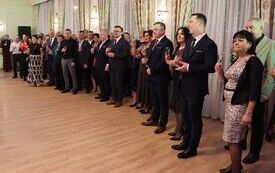 Koła Gospodyń Wiejskich, Stowarzyszenia i Kluby Seniora z terenu powiatu włoszczowskiego wspaniale bawiły się podczas Zabawy Karnawałowej 73