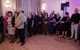 Koła Gospodyń Wiejskich, Stowarzyszenia i Kluby Seniora z terenu powiatu włoszczowskiego wspaniale bawiły się podczas Zabawy Karnawałowej 79