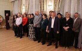 Koła Gospodyń Wiejskich, Stowarzyszenia i Kluby Seniora z terenu powiatu włoszczowskiego wspaniale bawiły się podczas Zabawy Karnawałowej 85