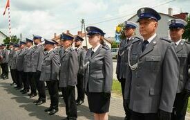 Funkcjonariusze włoszczowskiej policji podczas Święta Policji