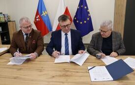 Nieodpłatne przekazanie sprzętu komputerowego w ramach wskaźnika C15G &bdquo;Nowe komputery przenośne (laptopy, laptopy przeglądarkowe i tablety)  do dyspozycji uczni&oacute;w&rdquo; 4