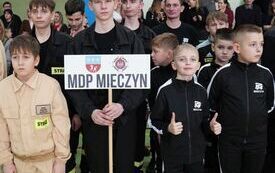 Za nami II Powiatowe Halowe Młodzieżowe Zawody Sportowo-Pożarnicze w Kluczewsku 54