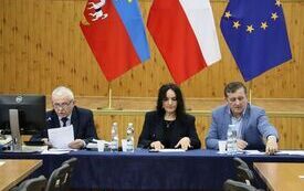 Z XXVII sesji Rady Powiatu Włoszczowskiego 7