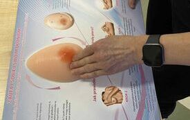 Profilaktyka raka piersi &ndash; spotkanie dla uczennic I LO we Włoszczowie 3