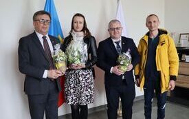 Przed Świętami Wielkanocnymi Starostę Włoszczowskiego odwiedzili wyjątkowi goście 6