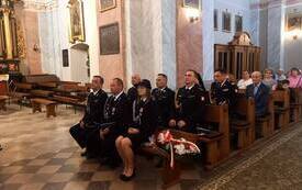 Uroczyste nabożeństwo z okazji święta patrona strażak&oacute;w &ndash; Świętego Floriana oraz 125-lecia OSP Włoszczowa 2