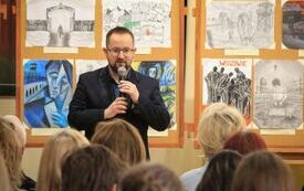 Uroczysty finał II Wojew&oacute;dzkiego Konkursu Plastycznego &bdquo;To już nie jest malarstwo lecz coś poza&rdquo; 37