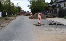 Trwa przebudowa 2 051 mb drogi powiatowej w Cieślach 4