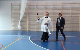 Uroczyście otwarto Wielofunkcyjną Powiatową Halę Sportową we Włoszczowie 48