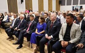 Uroczyście otwarto Wielofunkcyjną Powiatową Halę Sportową we Włoszczowie 109
