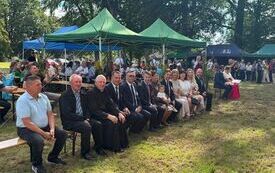 Dożynki Parafialne w Stanowiskach połączone ze spotkaniem patriotyczno-historycznym 8