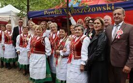 Delegacja z Powiatu Włoszczowskiego na XXVI Świętokrzyskich Dożynkach Wojew&oacute;dzkich w Tokarni 6