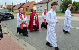 Uroczystość sprowadzenia relikwii świętego Andrzeja Boboli do Sanktuarium Matki Bożej Opiekunki Rodzin we Włoszczowie 24