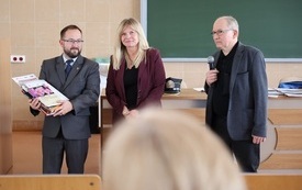 Podsumowanie Og&oacute;lnopolskiego Świętokrzyskiego Matematycznego Maratonu 2