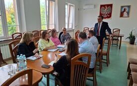 Bezpieczeństwo uczni&oacute;w priorytetem Powiatu Włoszczowskiego.  Pilne spotkanie z dyrektorami szk&oacute;ł. 4
