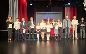 &bdquo;Niezastąpieni&rdquo; z II miejscem w VI Regionalnym Przeglądzie Pieśni Patriotycznej! 6