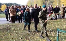 82. rocznica zwycięskiej bitwy pod Chotowem.  Oddano hołd poległym żołnierzom Armii Krajowej majora Eugeniusza Kaszyńskiego &bdquo;Nurta&rdquo;. 38