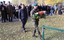 82. rocznica zwycięskiej bitwy pod Chotowem.  Oddano hołd poległym żołnierzom Armii Krajowej majora Eugeniusza Kaszyńskiego &bdquo;Nurta&rdquo;. 43