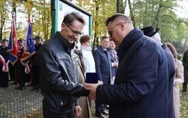 82. rocznica zwycięskiej bitwy pod Chotowem.  Oddano hołd poległym żołnierzom Armii Krajowej majora Eugeniusza Kaszyńskiego &bdquo;Nurta&rdquo;. 61