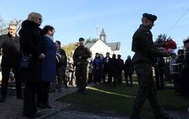 82. rocznica zwycięskiej bitwy pod Chotowem.  Oddano hołd poległym żołnierzom Armii Krajowej majora Eugeniusza Kaszyńskiego &bdquo;Nurta&rdquo;. 168