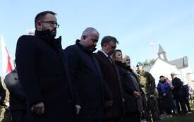 82. rocznica zwycięskiej bitwy pod Chotowem.  Oddano hołd poległym żołnierzom Armii Krajowej majora Eugeniusza Kaszyńskiego &bdquo;Nurta&rdquo;. 169