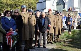 82. rocznica zwycięskiej bitwy pod Chotowem.  Oddano hołd poległym żołnierzom Armii Krajowej majora Eugeniusza Kaszyńskiego &bdquo;Nurta&rdquo;. 176