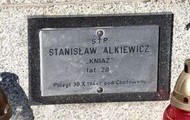 82. rocznica zwycięskiej bitwy pod Chotowem.  Oddano hołd poległym żołnierzom Armii Krajowej majora Eugeniusza Kaszyńskiego &bdquo;Nurta&rdquo;. 188