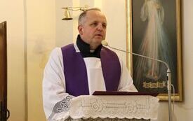 Na cmentarzu parafialnym we Włoszczowie już po raz dziesiąty odbył się Apel Poległych  33