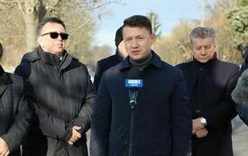 Wywiadu TVP 3 Kielce udziela poseł Bartłomiej Dorywalski