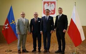 Wsp&oacute;lne zdjęcie Zarządu Powiatu Włoszczowskiego